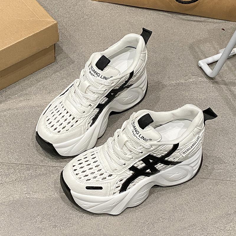 Fashion 2025 Chunky Leather Sneakers Summer Casual Vulcanized Shoes Woman High Platform Breathable Hollow Sneakers 9CM Sport Dad Shoes