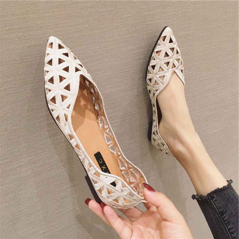 Women's Pointed Toe Breathable Flat Shoes Summer Cutout Faux Leather Shoes Women's Breathable Hollow Ballet Flats Flower Loafers