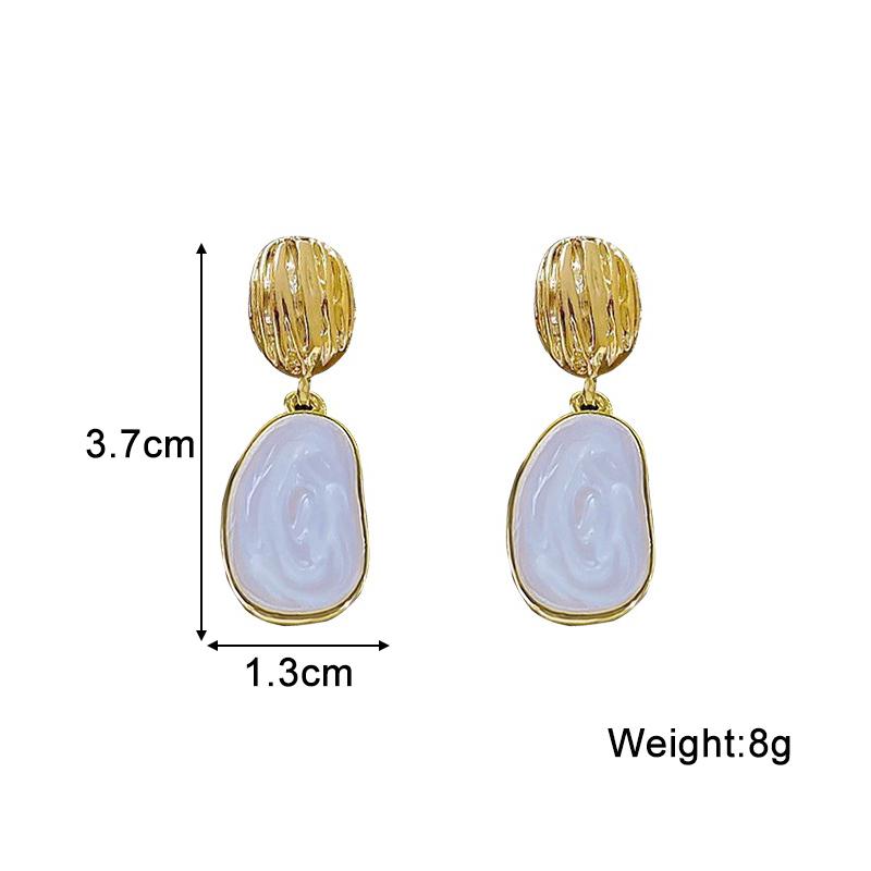 White Irregular Waterdrop Pendant Earring for Women Korean Geometry New Fashion Party Jewelry Girl Gift Earrings Accessory