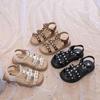 Children Retro Roman Sandals Girls Hollow Rhinestone Sandals Comfortable Soft Sole Summer Fashion Kids Rivet Beach Shoes