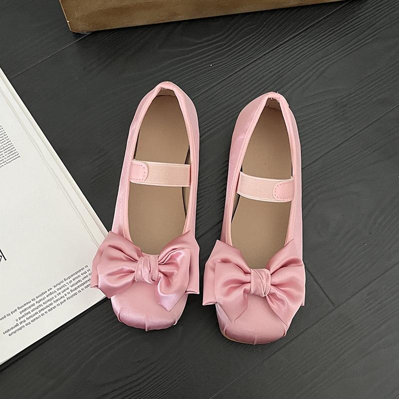 Low Heel Light Mouth Silver Single Shoes Women's 2025 Spring and Autumn New Soft-soled Ballet Shoes Retro French Mary Jane Shoes