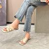Fashion 2025 New Ladies' Fashionable Casual Flat Sandals, Versatile Outdoor Wear, Flat Slippers for Wearing Outside