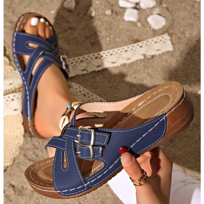 Cross Straps Platform Slippers Women Comfort Double Buckle Wedge Sandals Woman Summer 2025 Anti Slip Casual Beach Shoes