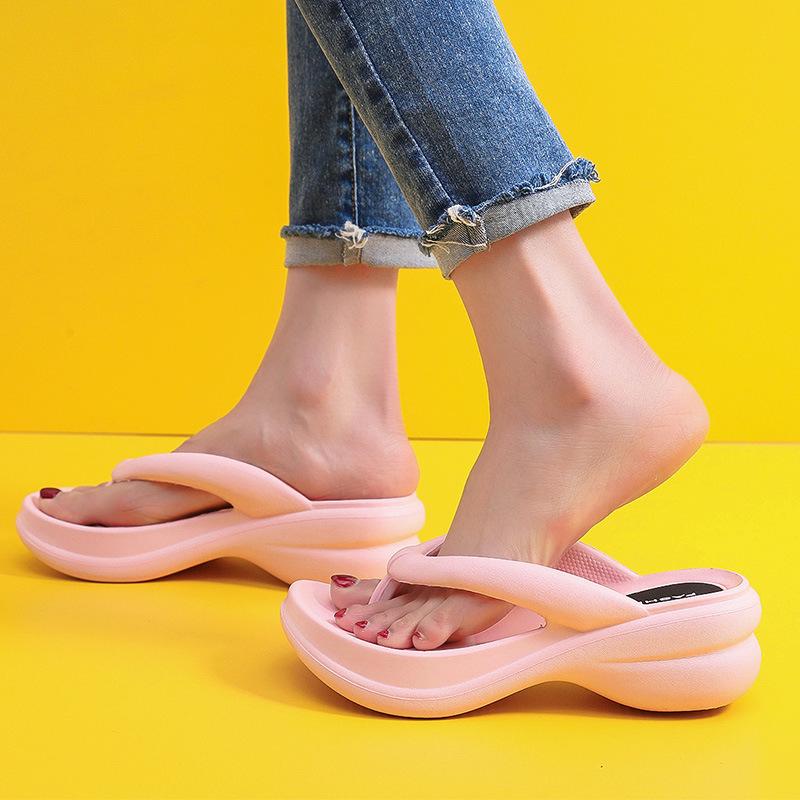 Women's Summer Flip-Flops with Thick Bottom Waterproof and Anti-Slip PVC and PU Insole New Flat Design Women's Outer Wear