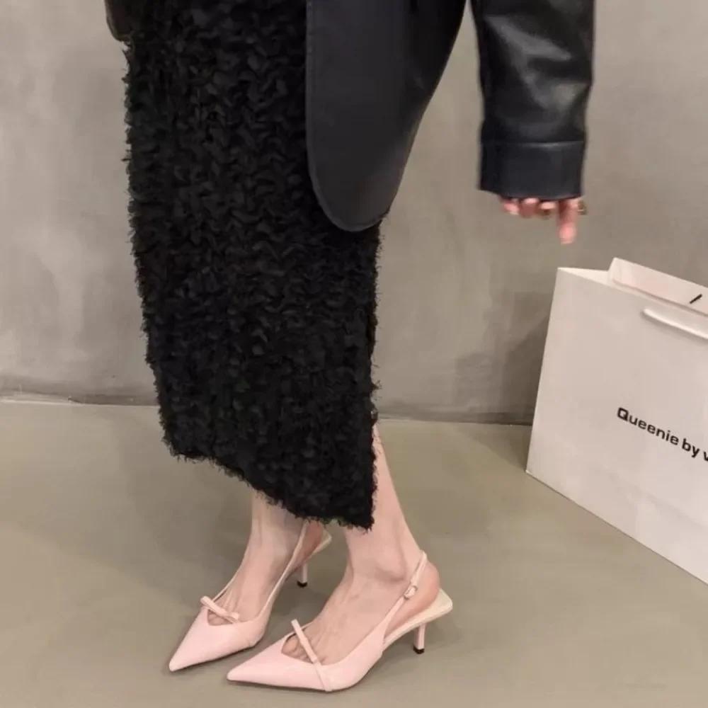 Fashion Woman Pumps Fashion High Heels Square Heel Womens Sandals Pumps Ankle Buckle Sexy Casual Sandals Simple Rome Shoes