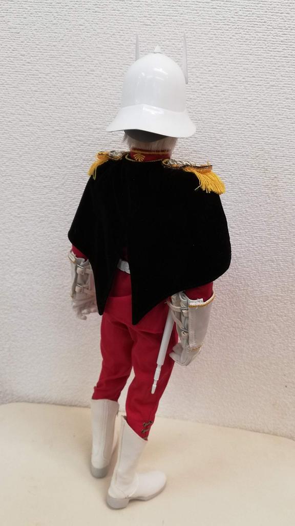 TAMASHII NATIONS Figure Box Series Char Aznable Military Uniform Version