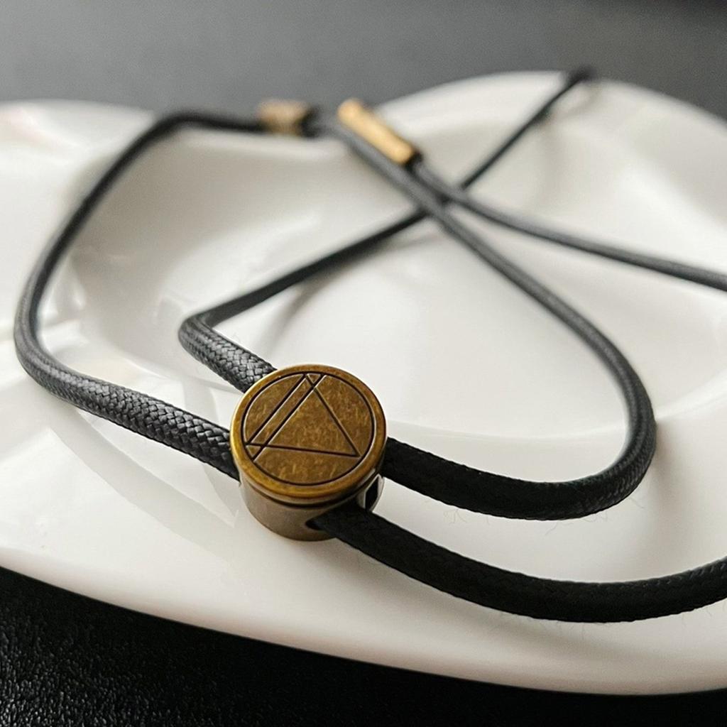 Bolo Tie for Men Metal Pendant Adjustable Bolo Ties Punk Necklace Costume Accessories Vintage Bolo Tie Classical Necktie