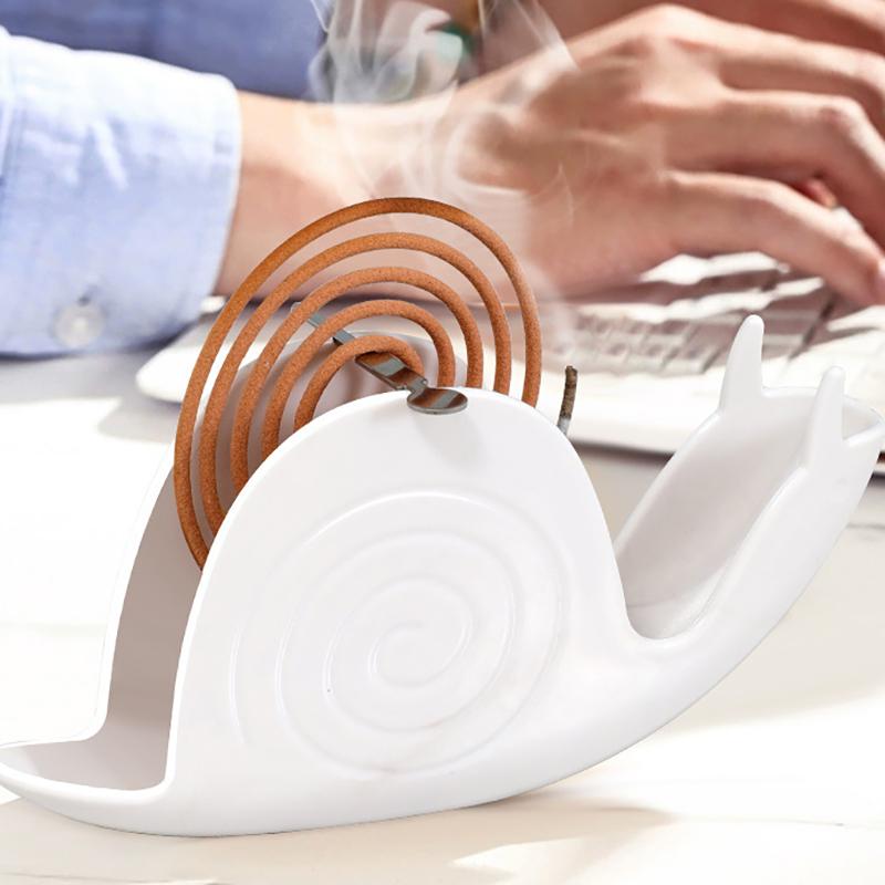 Creative Snail Shape Mosquito Coil Incense Holder Shelf Retro Unique Stand Cute Ornament For Home Bedroom Decoration