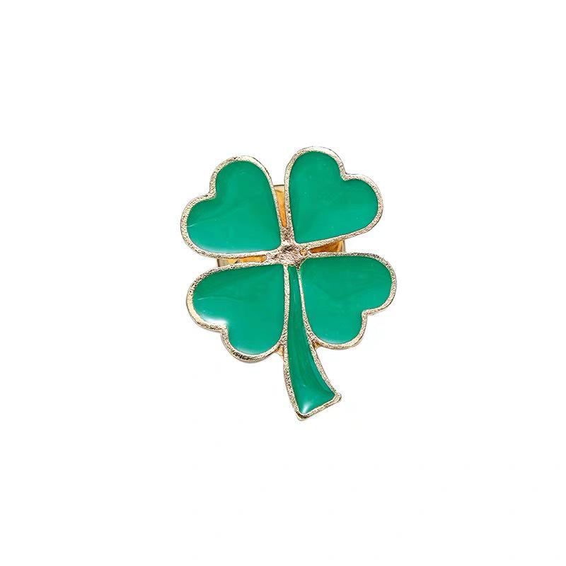 Versatile Four-Leaf Clover Alloy Brooch: Unisex Accessory for Clothing and Bags