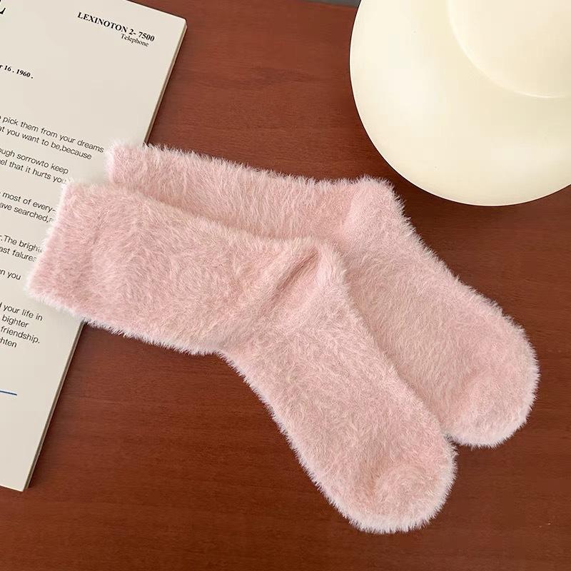 Autumn and Winter Solid Color Mink Velvet Mid-tube Socks Plus Velvet Thick Warm Plush Socks