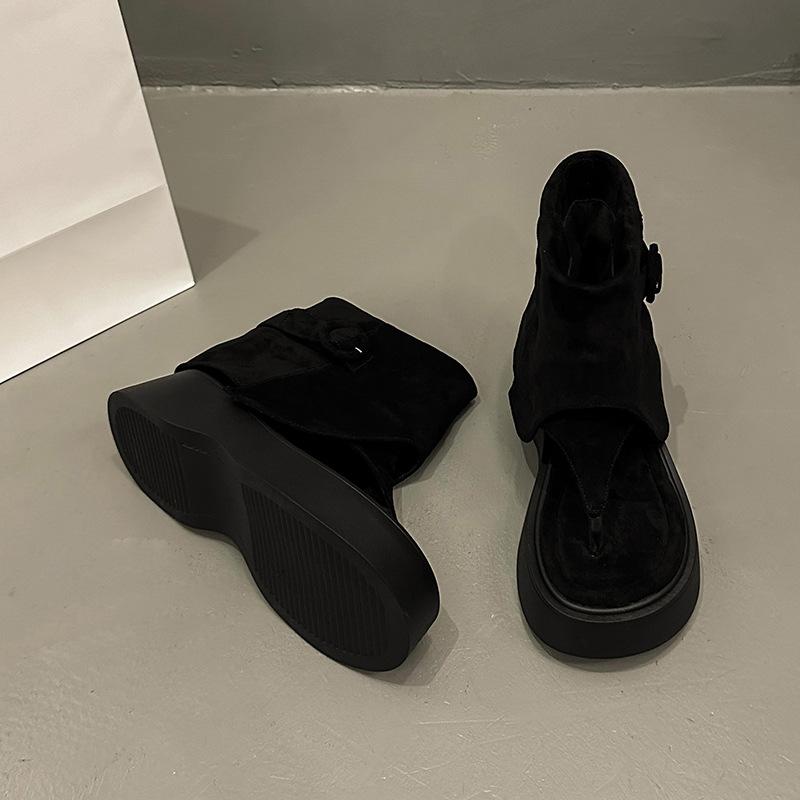 Mezzanine Sandals Women's New Summer Suede Niche Design Thick-soled Cool Boots Retro Women's Shoes