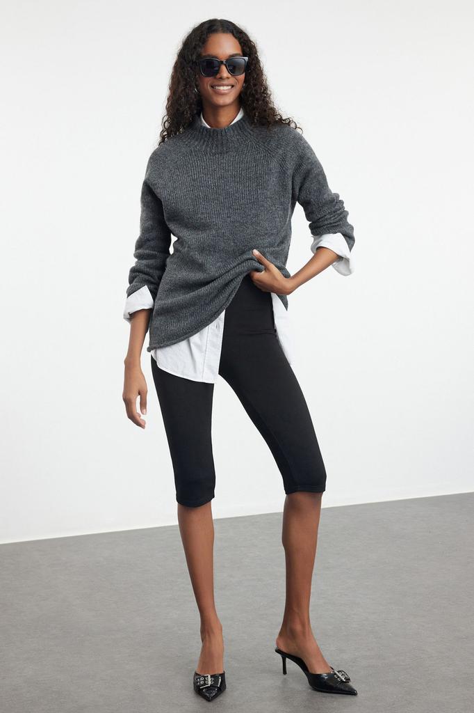 Women's Fashion Stylish Sweater Green Soft Textured Stand-Up Collar Seamless Knitwear Sweater