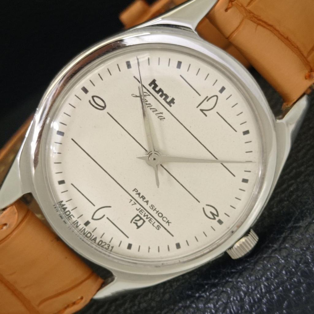 HAND-WINDING VINTAGE HMT JANATA INDIAN MENS WHITE COLOR DIAL WATCH A700070-5 R201-a700070