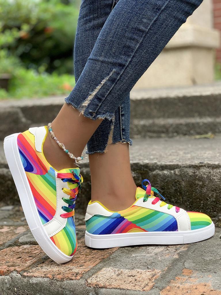 2023 Autumn New Street Rainbow Fashion Casual Trendy Shoes Autumn Color Gradient Women's Sports Single Shoes