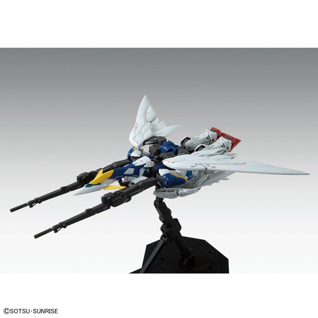 BANDAI SPIRITS MG New Mobile Suit Gundam Wing Endless Waltz Wing Gundam Zero EW Scale Plastic Model Ver.Ka 1/100 Pre-Colored