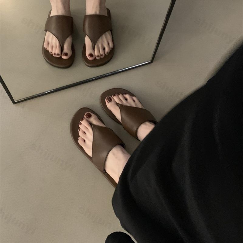 Summer Women Slippers Flat Clip Toe Flip Flops Outdoor Casual Non-slip Beach Slippers 2025 Fashion Female Soft Sole Sandals