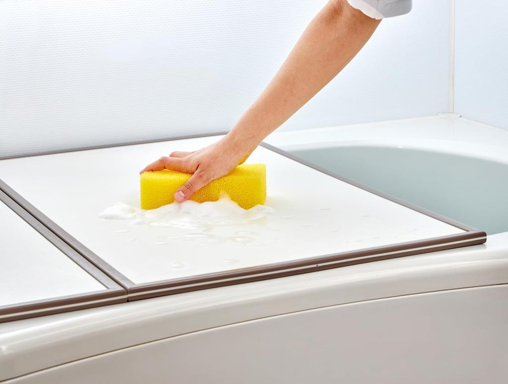 Mie Sangyo ABS Resin Combination Bathtub Lid Product Size 68 X 98 Cm Set of 2 White M10_WH Anti-Mold