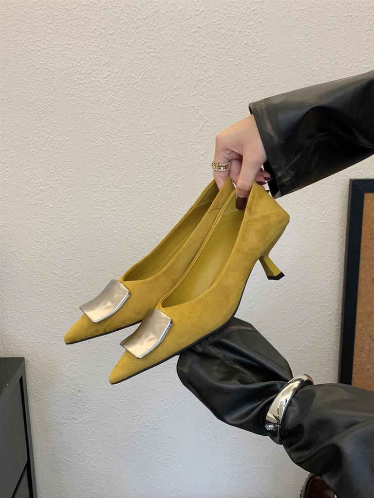 Женские туфли Мэри Джейн больших размеров на мягкой подошве, без застежки, с острым носком и металлической пряжкой, весна/осень 2025