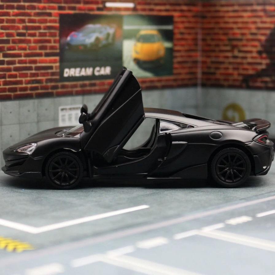 McLaren 600LT Supercar 5 Inch Metal Car Simulation Diecast & Toy Vehicles RMZ City 1:36 Alloy Model Pull Back Action