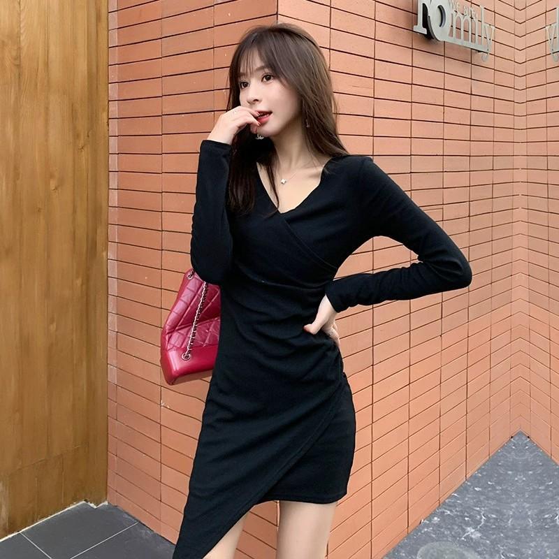 Temperament-shaping Irregular Dress Women's Long-sleeved Autumn New Black Tight Skirt Hot Girl Top
