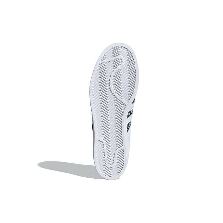 Adidas Originals Superstar Durable Lightweight Low-Top Skate Shoes Unisex Sneakers Green White FZ1968