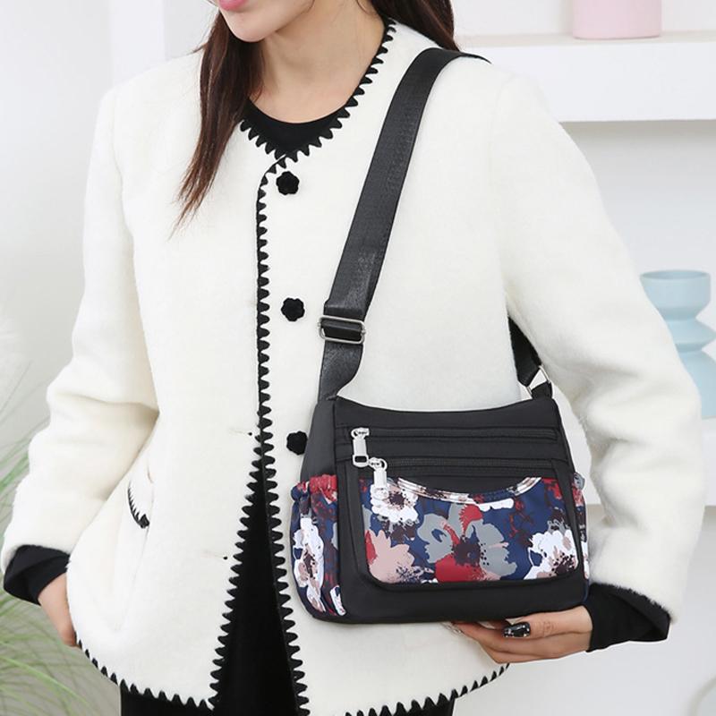 Fashion New Middle-aged Mother Bag Large-capacity Printed Multi-layer Shoulder Bag Lightweight Casual Joker Lady Crossbody Bag