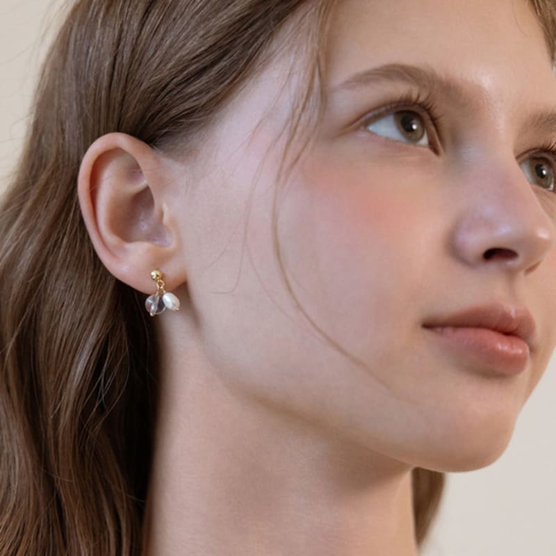 Tatiana (925 Silver) Pearl and Crystal Stud Earrings EC3271