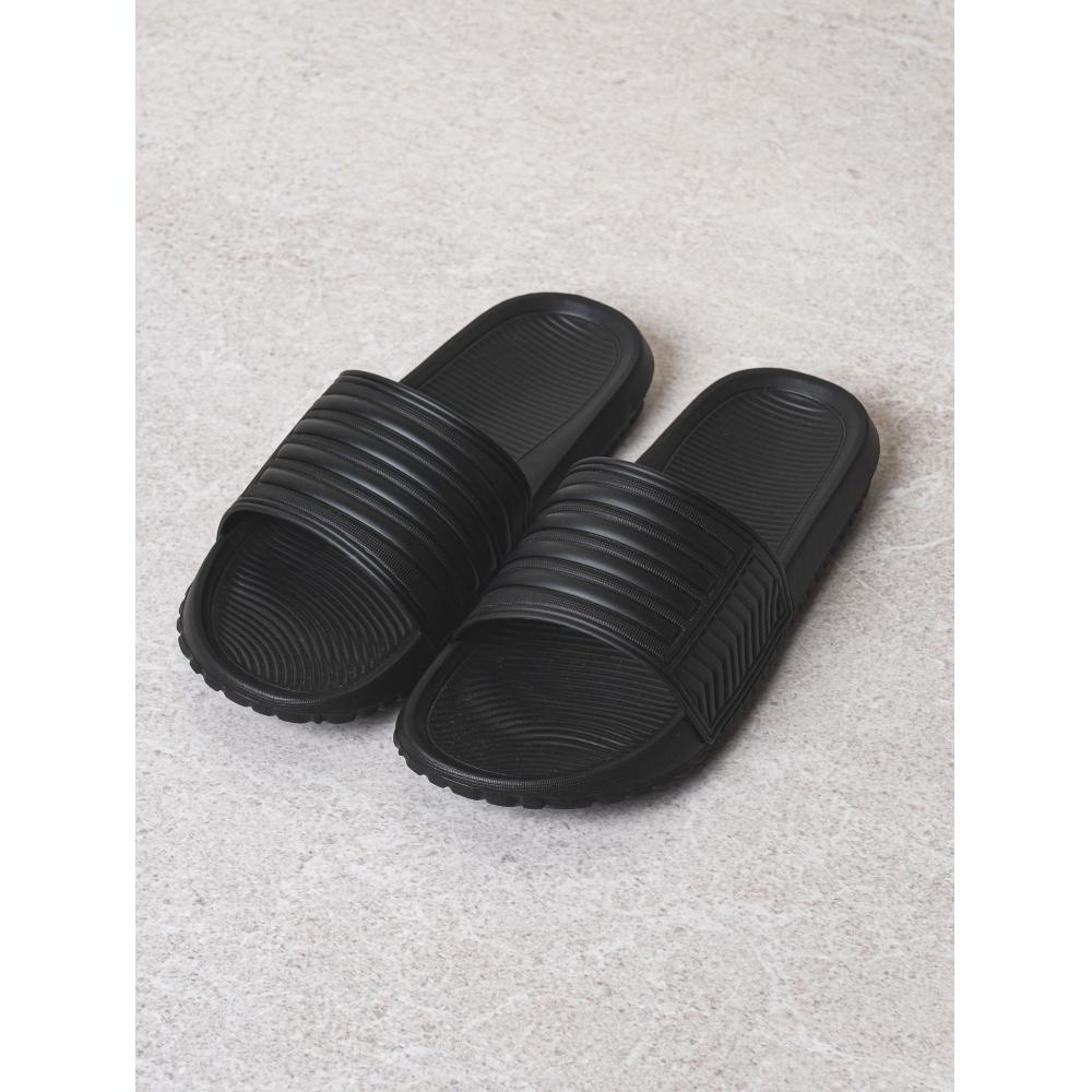 Daiso Oblique Slippers 260 To 280 Mm