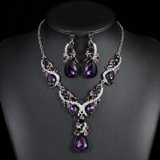 Women Necklace Earrings Set Luxury Symmetric Retro Rhinestone Hollow Out Anti-allergy Hanging