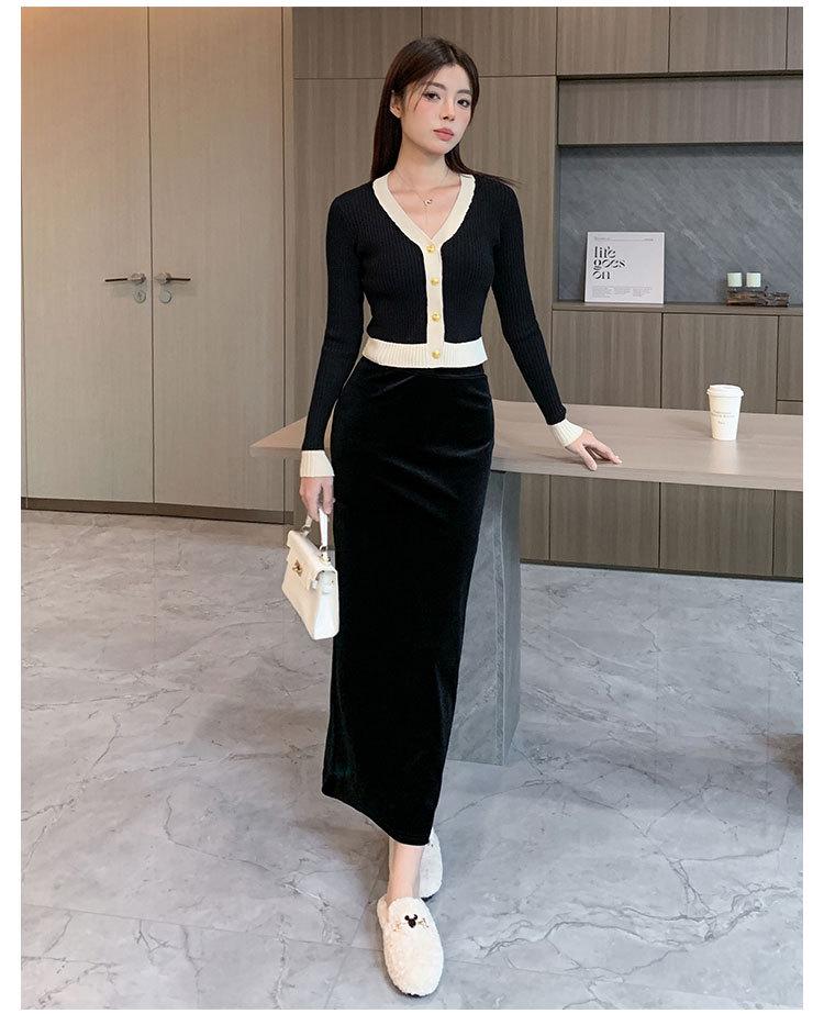 2025 Stylish Gold Velvet High-Waist Midi Skirt for Women - Black, Autumn/Winter, Sexy Long Slit