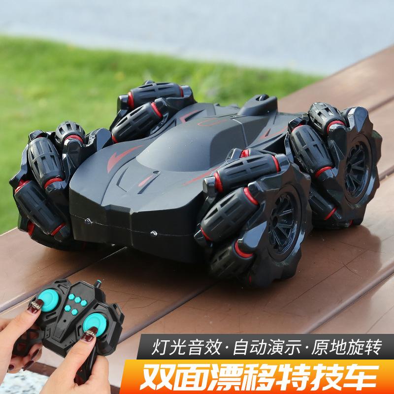2.4GHZ Wireless Remote Control Double-sided Stunt Vehicle, Flip and Drift Four-wheel Drive Dump Truck, Children's Toy Vehicle