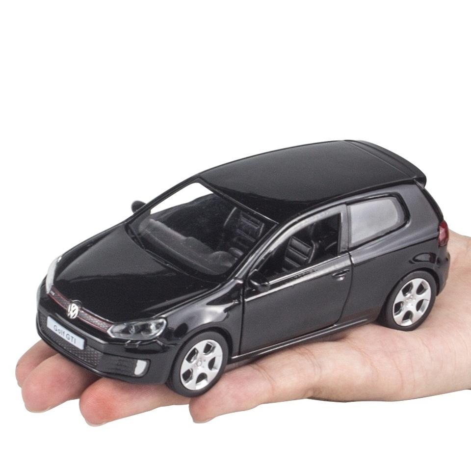 Volkswagen Golf GTI 5 Inch Metal Car Simulation Diecast & Toy Vehicle RMZ City 1:36 Alloy Model Gifts For Children