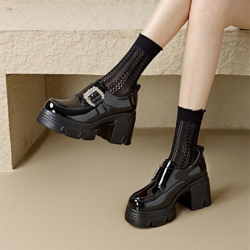 Простые, Модные и Универсальные Туфли для Одиноких Женщин