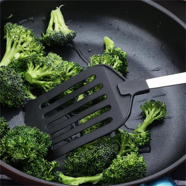 Stainless Steel Pancake Fried Steak Shovel with Oil Leakage Function PP Handle Kitchen Cooking Tools