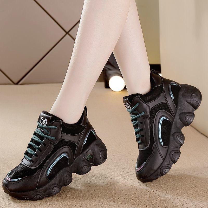 Women Sneakers 2024 Cotton Shoes Thick Sole Plush Winter New Soft Sole Lace Up Platform Fashion Warm Wear-resistant Casual Shoes