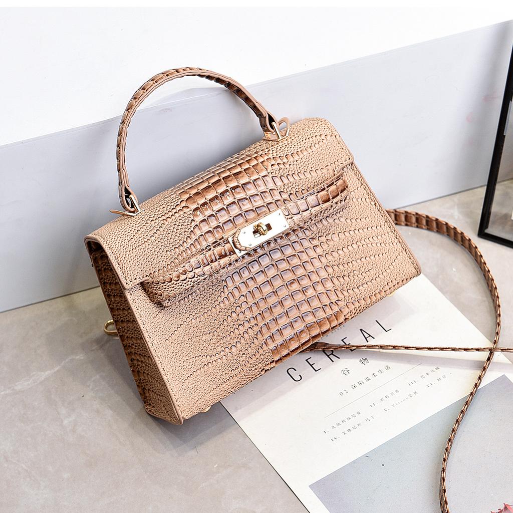 Suni Light Luxury Cow Oil Fruit Green Crocodile Pattern Advanced Sense Small Female Bag 2023 New Handheld One Shoulder Crossbody Bag