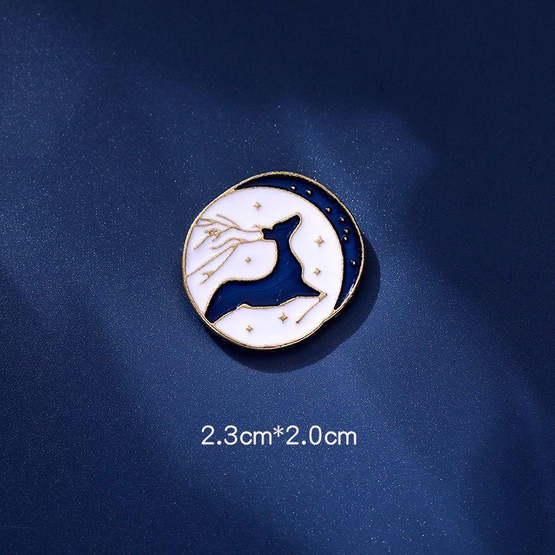 Star Deer Couple Brooch: Retro Chinese Style Badge for Backpack Decoration, Creative Birthday Gift