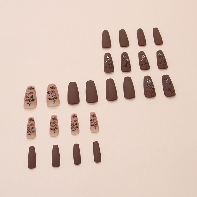 24 Pieces Wear Nail In Autumn and Winter To Show White Maillard Matte Texture Flower Leaves Ins Wind Removable Nail Art