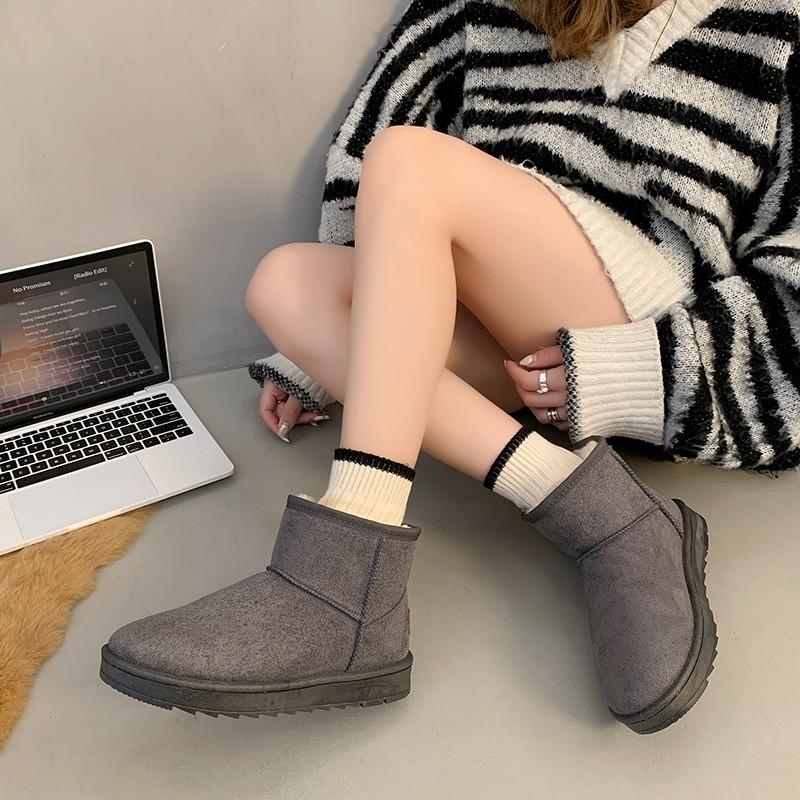 Fashion New Winter Snow Woman Boots Winter Fashion Snow Cotton Plus Velvet Thickened Anti-slip Warm Female Platform Shoes for Women