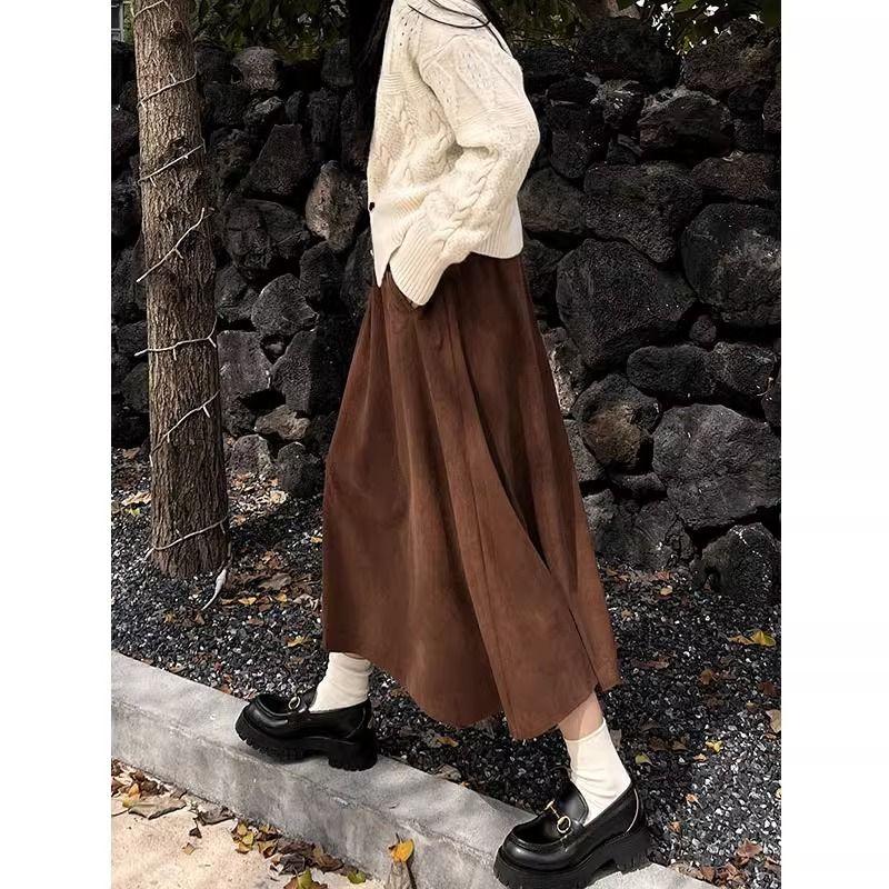 Autumn Winter Women's Plus Size Retro Corduroy Midi Skirt Loose Slim-Fitting A-Line Umbrella Skirt