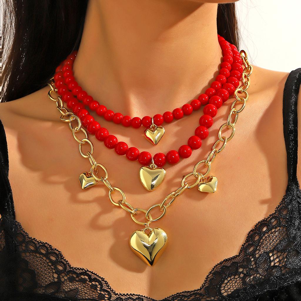Necklace for Women Ins Style Modern Red Peach Heart Necklace Light Luxury Retro Heart Necklace Female Hundred with High Class Sense Elegant Necklace