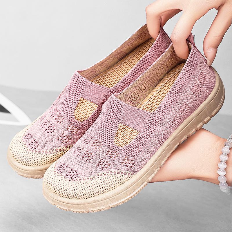 Shoes Women's Shoes Versatile Casual Shoes Breathable Fly-woven Shoes One-pedal Lazy Shoes Soft Sole Comfortable Mother Shoes Women's Single Shoes