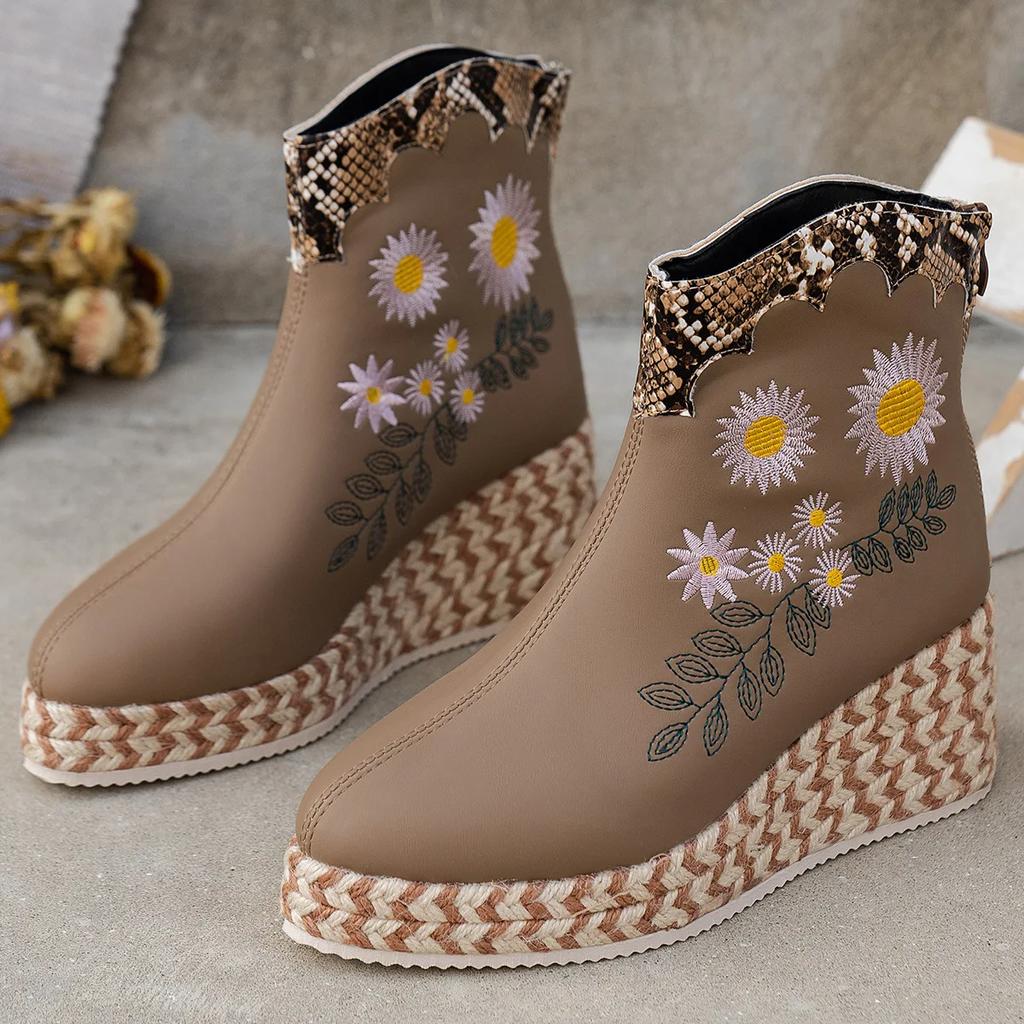 2024 New Autumn Brand New Fashion Embroidery Mid Calf Boots for Women Wedge Platform Retro Ethnic Style High Heels Knight Boots