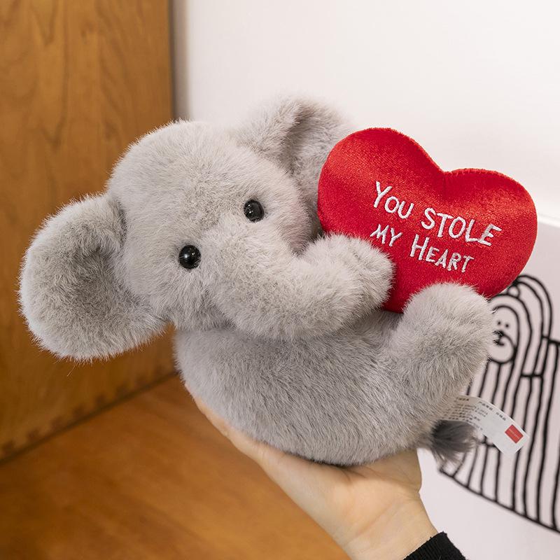 Creative Heart Stealing Animal Plush Toy Wedding Pressing Doll Love Baby Elephant Ornament Pink Pig Valentine's Day Gift