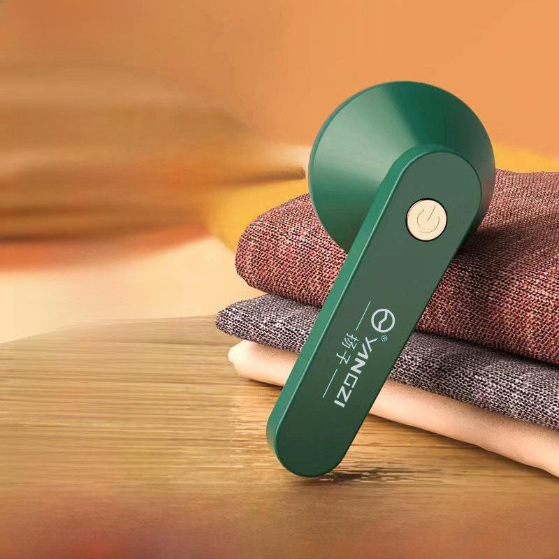 Yangzi Rechargeable Hairball Trimmer: Portable Pilling & Hair Remover for Clothes