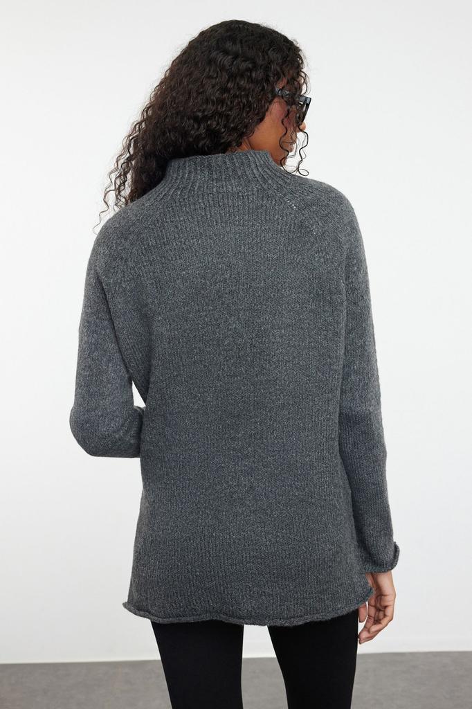 Women's Fashion Stylish Sweater Green Soft Textured Stand-Up Collar Seamless Knitwear Sweater