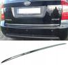 KIA CARENS III 06-12 — Хромированная отделка багажника — Акцент на задней двери — Деталь задней части автомобиля премиум-класса — Усилитель блеска KLAPA