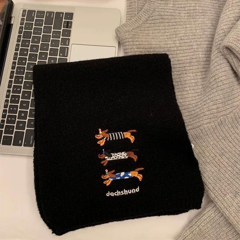 Cute Puppy New Knitted Three Dachshunds Embroidered Woolen Woolen Scarf for Women In Autumn and Winter Soft and Versatile