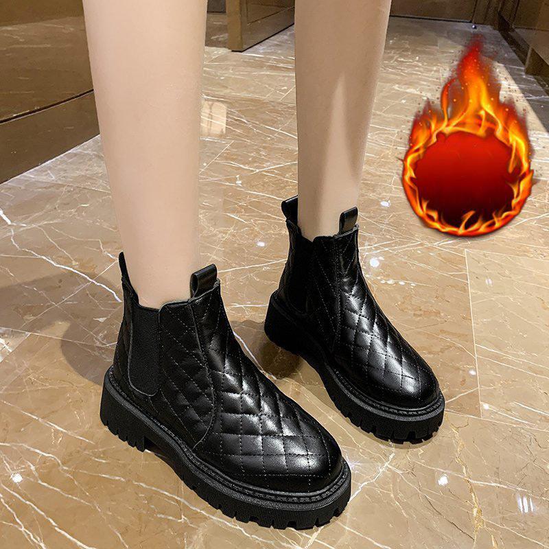 Fashion Winter Snow Boots for Women Slip On Warm Female Ankle Booties Plus Velvet Platform Warm Fashion Woman Shoes New Cozy Short Boots