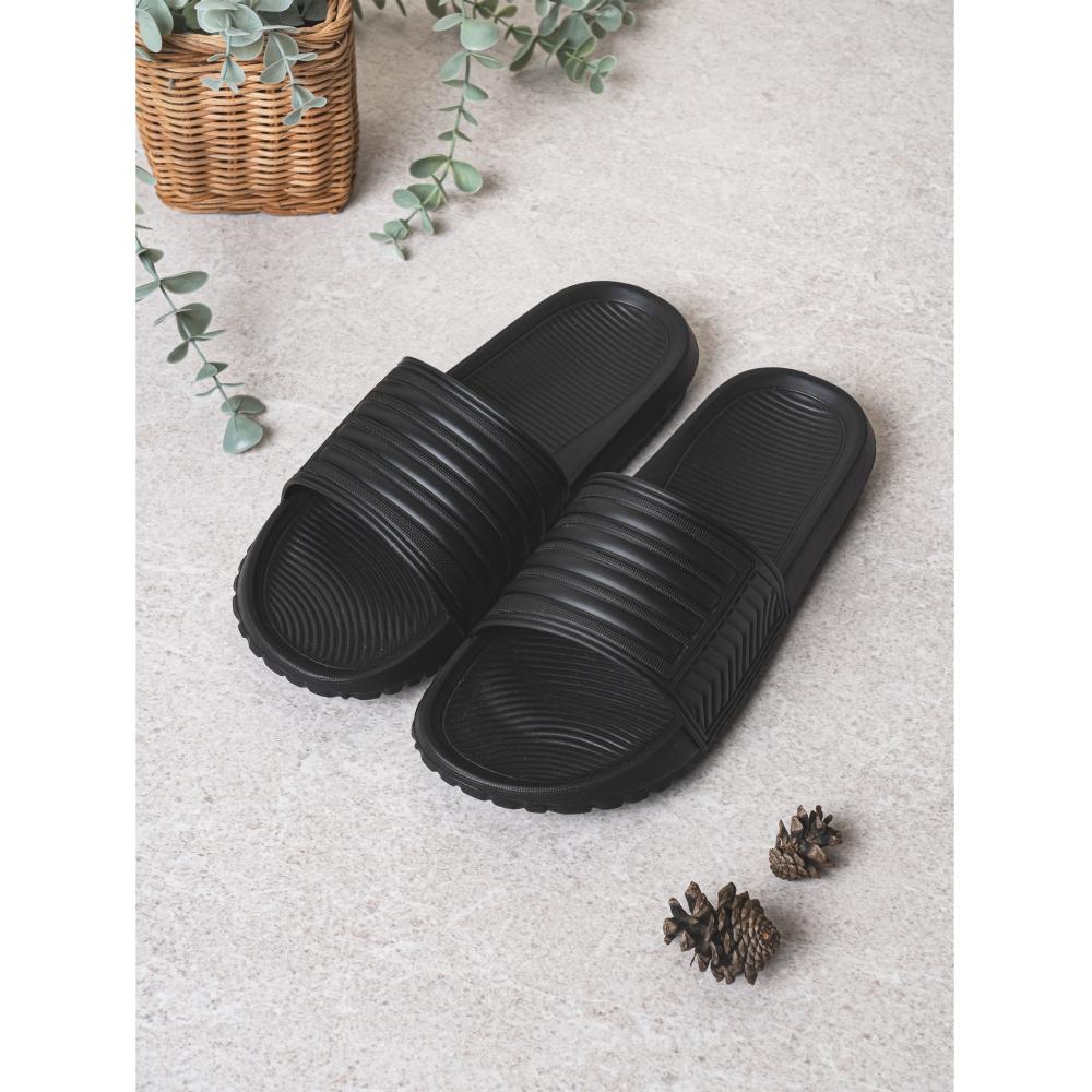 Daiso Oblique Slippers 260 To 280 Mm